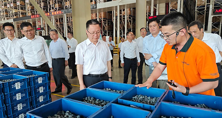 Zhao Chongjiu went to Shandong to investigate the development of postal express industry