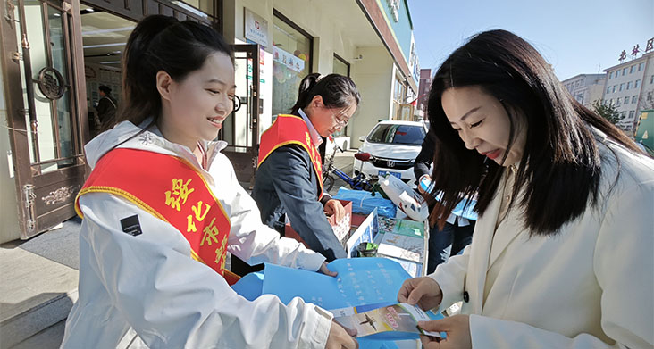 各地邮政管理部门开展世界邮政日主题宣...